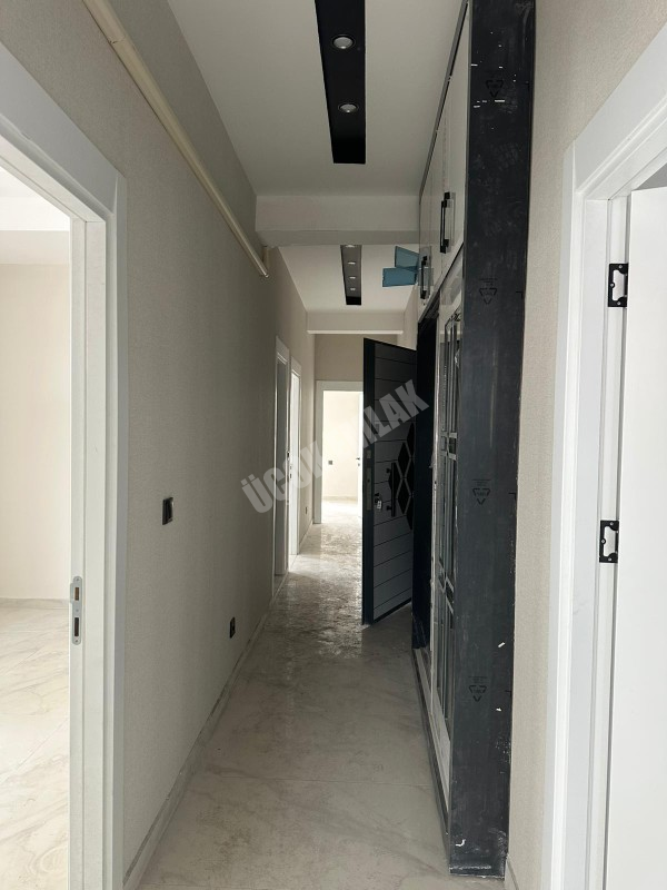 AFYON ÜÇOK EMLAKTAN ALİ İHSAN PAŞA MAH SATILIK 3+1 ARAKAT SIFIR LÜX DAİRE