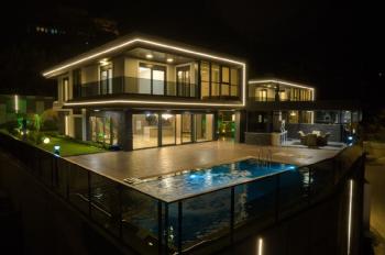 ANTALYA ALANYA KESTEL'DE 4+1 EŞYASIZ SATILIK VİP VİLLA