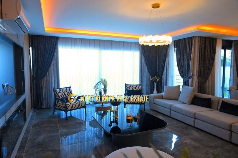 BEKTAŞ VİP 5+1 LÜX EŞYALI SATILIK VİLLA ANTALYA ALANYA