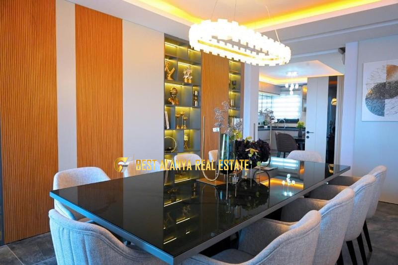 BEKTAŞ VİP 5+1 LÜX EŞYALI SATILIK VİLLA ANTALYA ALANYA