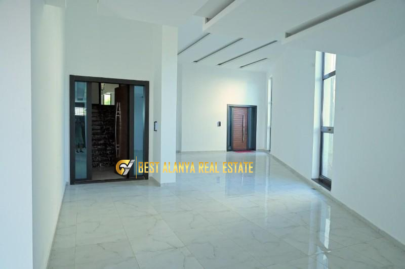 BEKTAŞ VİP 5+1 LÜX EŞYALI SATILIK VİLLA ANTALYA ALANYA