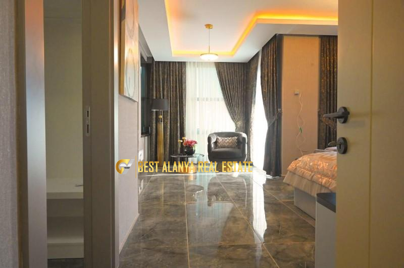 BEKTAŞ VİP 5+1 LÜX EŞYALI SATILIK VİLLA ANTALYA ALANYA