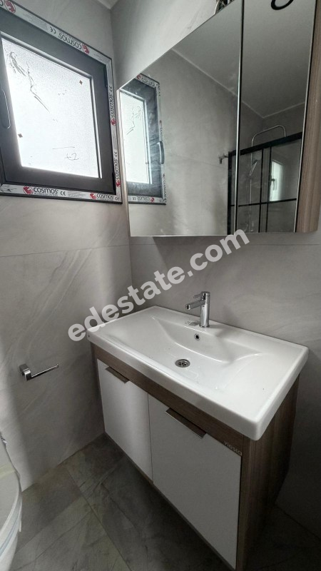 Lefkoşa Alayköy Bölgesinde Satılık 3+1 ZEMİN KAT SIFIR DAİRE