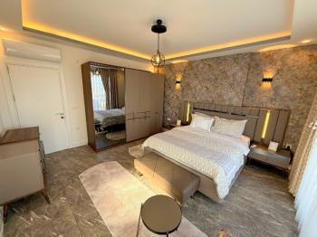 Didim'de Full Eşyalı 4+1 Tam Müstakil Villa