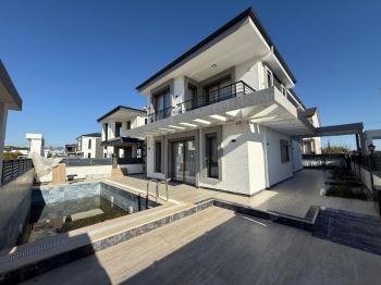 Didim'de Full Eşyalı 4+1 Tam Müstakil Villa