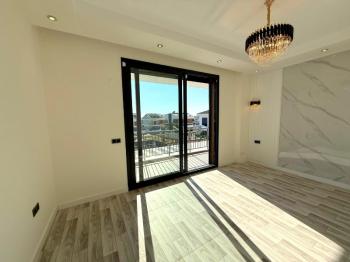 Didim'in En Uygun 500 M2 Arsa İçerisinde Satılık Villası