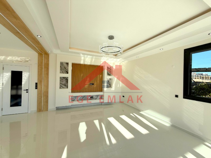 Didim'in En Uygun 500 M2 Arsa İçerisinde Satılık Villası