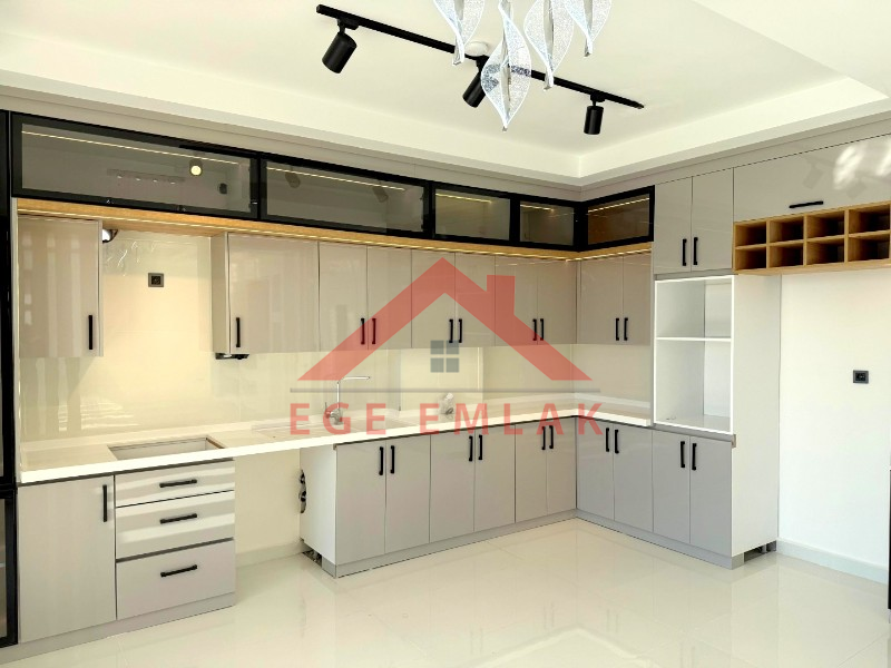 Didim'in En Uygun 500 M2 Arsa İçerisinde Satılık Villası