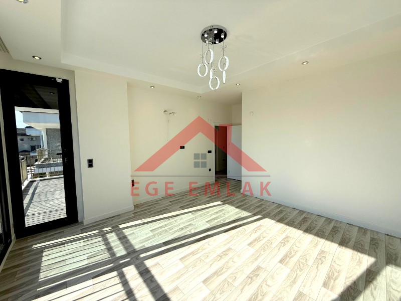 Didim'in En Uygun 500 M2 Arsa İçerisinde Satılık Villası
