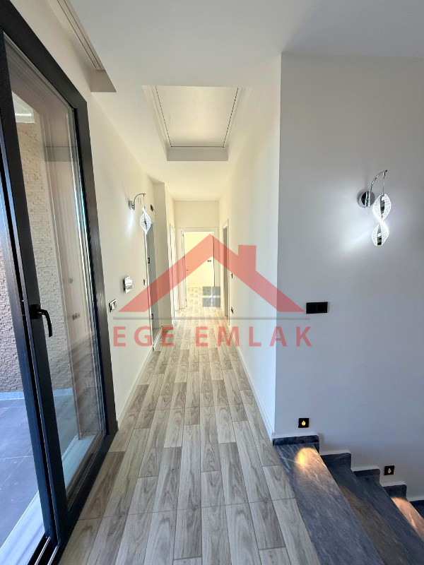 Didim'in En Uygun 500 M2 Arsa İçerisinde Satılık Villası