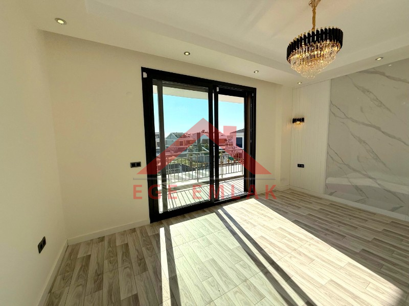 Didim'in En Uygun 500 M2 Arsa İçerisinde Satılık Villası