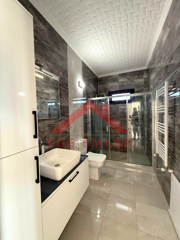 Didim'in En Uygun 500 M2 Arsa İçerisinde Satılık Villası