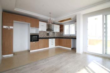 Elmas’tan Merkez’de Cepheleri Açık Ferah Geniş Metraj 4+1