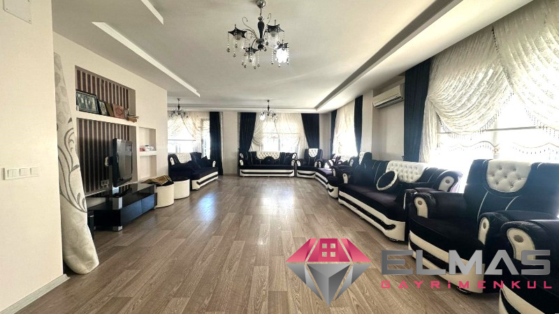 Elmas’tan 50.Yıl’da 364 M2 Arsa Üzerine Kurulu Dubleks 6+1