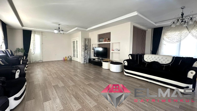 Elmas’tan 50.Yıl’da 364 M2 Arsa Üzerine Kurulu Dubleks 6+1