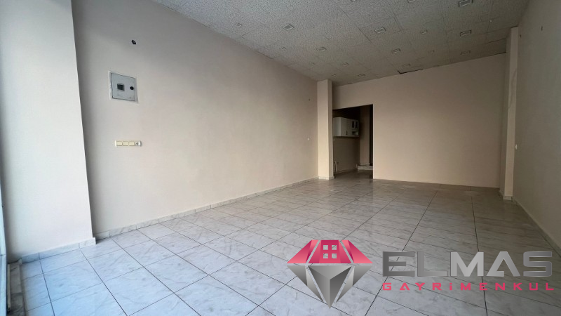 Elmas'tan Aydınlıkevler Mah'de Merkezi Konumda Kiralık Dükkan