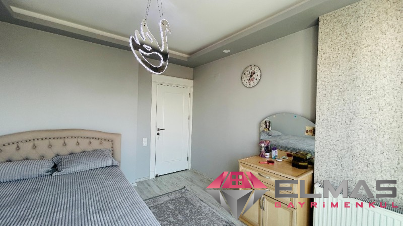 Elmas’tan 50.Yıl’da Tek Bloklu Site İçi Cepheleri Açık Ferah 4+1