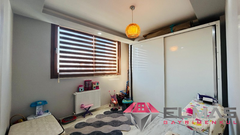 Elmas’tan 50.Yıl’da Tek Bloklu Site İçi Cepheleri Açık Ferah 4+1