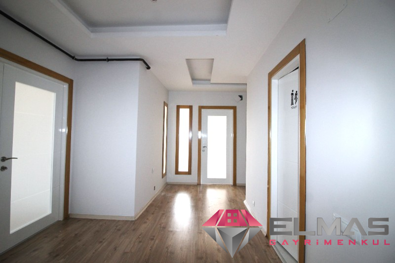 Elmas’tan Merkez’de Cepheleri Açık Ferah Geniş Metraj 4+1