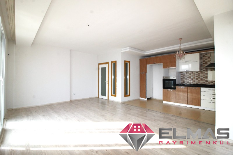 Elmas’tan Merkez’de Cepheleri Açık Ferah Geniş Metraj 4+1