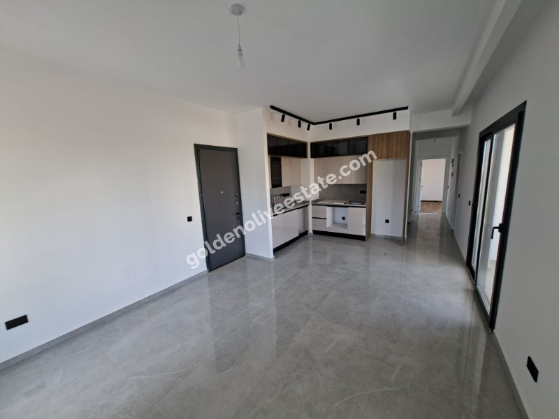 MAĞUSA AVM BÖLGESİNDE SATILIK LÜKS 2+1 APARTMAN DAİRESİ