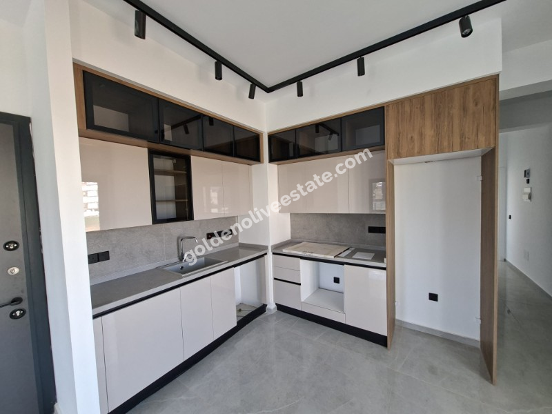 MAĞUSA AVM BÖLGESİNDE SATILIK LÜKS 2+1 APARTMAN DAİRESİ