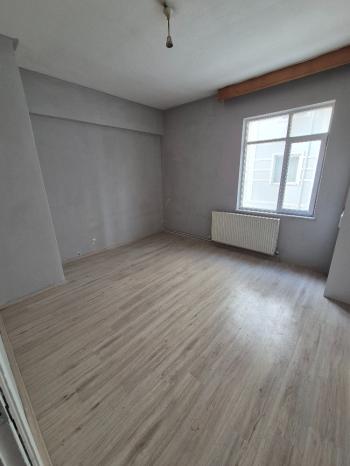 GÜVENAY - ÇORUM ULUKAVAK MAH. ADLİYE ARKASI 3+1 KİRALIK DAİRE 