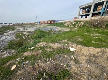 GÖNYELİ YENİKENT'DE TÜRK MALI  SATILIK ARSA