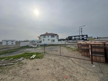 GÖNYELİ YENİKENT'DE TÜRK MALI  SATILIK ARSA