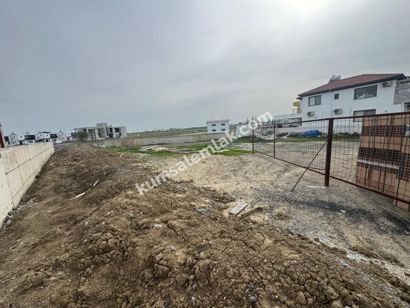 GÖNYELİ YENİKENT'DE TÜRK MALI  SATILIK ARSA