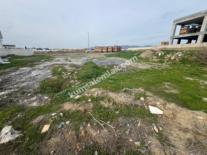 GÖNYELİ YENİKENT'DE TÜRK MALI  SATILIK ARSA