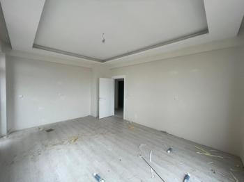 AFYON ÜÇOK EMLAKTAN ALİ İHSAN PAŞA MAH SATILIK ASANSÖRLÜ SIFIR LÜX 3+1 DAİRE