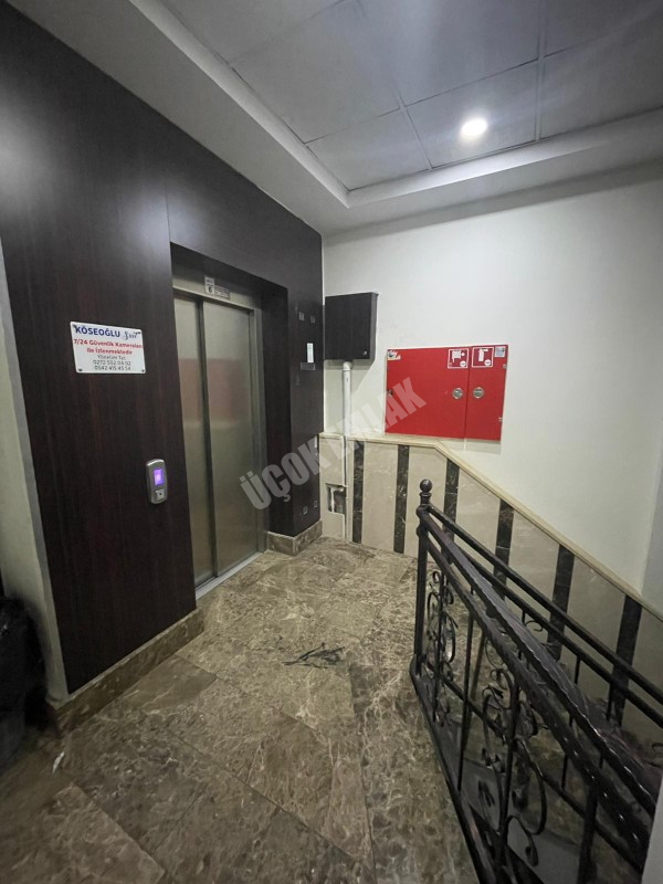 AFYON ÜÇOK EMLAKTAN AMBARYOLUNDA KİRALIK 1+0 - 2+1 EŞYALI LÜX YAKIT AİDAT DAHİL DAİRELER