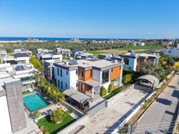  Kıbırs Girne Ozanköy’de 4+1 Türk Tapulu Havuzlu ve Peyzajlı lüx villa 