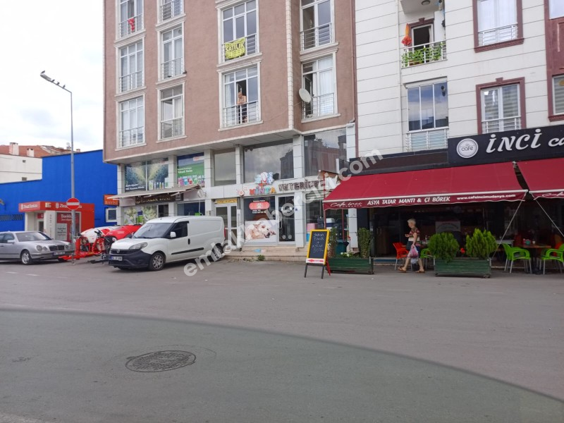 BURSA MUDANYA HALİTPAŞA'DA MERKEZDE SATILIK KİRA GETİRİLİ TİCARİ DÜKKAN
