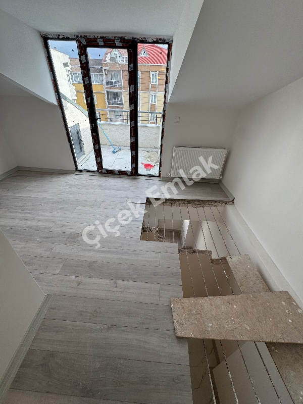 Yeşilpınar Metro'ya Yakın 4+1 Sıfır Satılık Dubleks