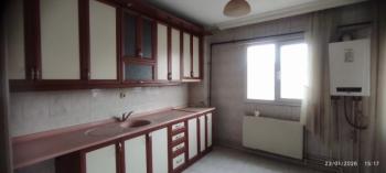 Antre Emlak'tan Kiralık Bahçelievler'de Hastane Yanı Cadde Üstü Doğalgazlı 2+1 Daire
