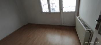 Antre Emlak'tan Kiralık Bahçelievler'de Hastane Yanı Cadde Üstü Doğalgazlı 2+1 Daire