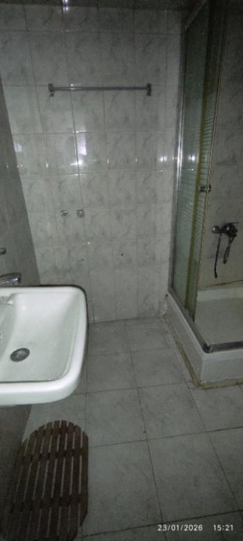 Antre Emlak'tan Kiralık Bahçelievler'de Hastane Yanı Cadde Üstü Doğalgazlı 2+1 Daire