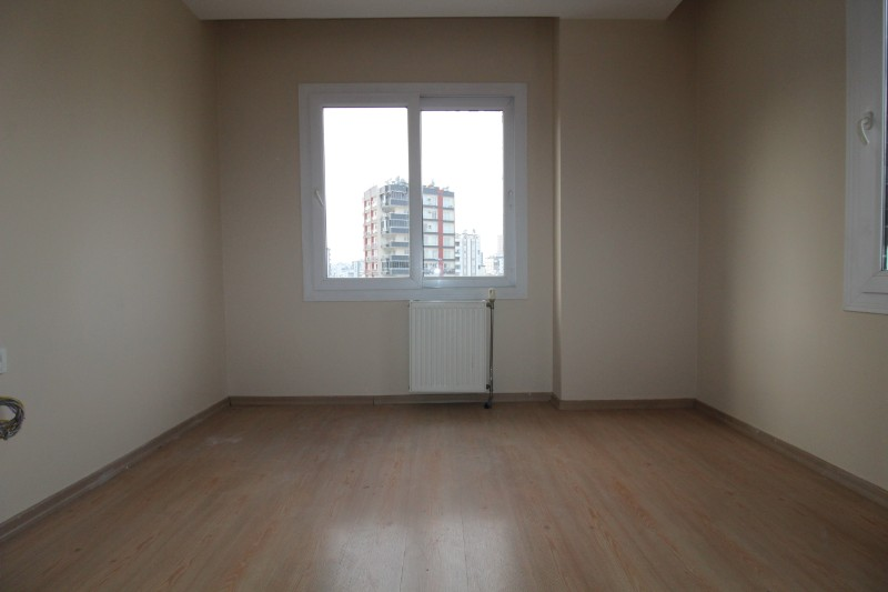 ASLAN'DAN KUYULUK YOLUNDA HAVUZLU SİTE İÇİ BAGIMSIZ 3+1