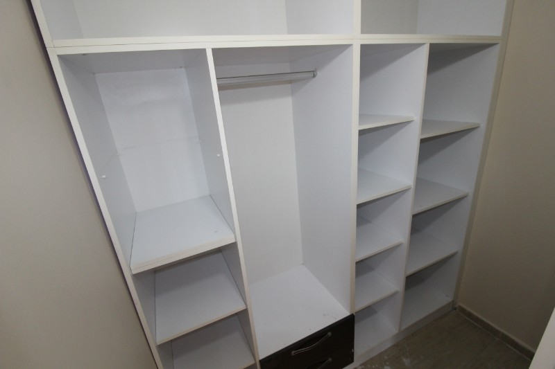 ASLAN'DAN KUYULUK YOLUNDA HAVUZLU SİTE İÇİ BAGIMSIZ 3+1