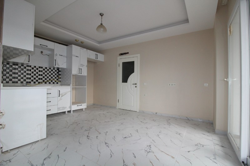 ASLAN'DAN KUYULUK YOLUNDA HAVUZLU SİTE İÇİ BAGIMSIZ 3+1