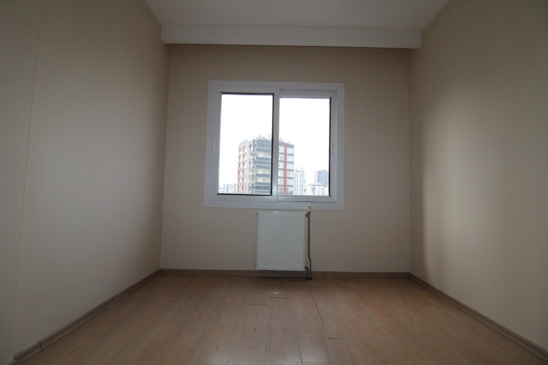 ASLAN'DAN KUYULUK YOLUNDA HAVUZLU SİTE İÇİ BAGIMSIZ 3+1