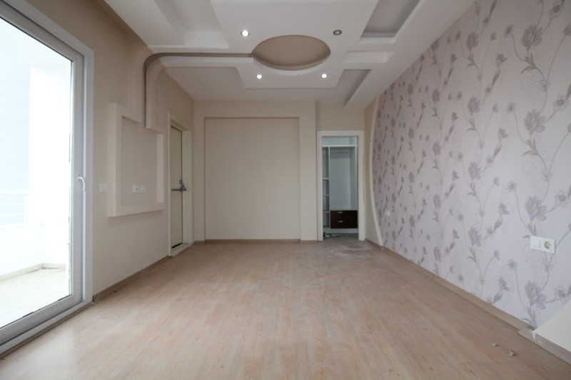 ASLAN'DAN KUYULUK YOLUNDA HAVUZLU SİTE İÇİ BAGIMSIZ 3+1