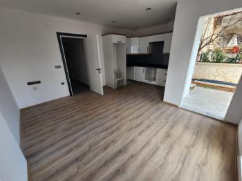 DİDİM HİSAR MAHALLESİ’NDE MÜSTAKİL BAHÇELİ, GENİŞ VERANDALI 2+1 DAİRE FİYAT: 4.100.000 TL (Pazarlık Payı Mevcuttur)