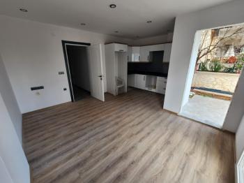 DİDİM HİSAR MAHALLESİ’NDE MÜSTAKİL BAHÇELİ, GENİŞ VERANDALI 2+1 DAİRE FİYAT: 4.100.000 TL (Pazarlık Payı Mevcuttur)