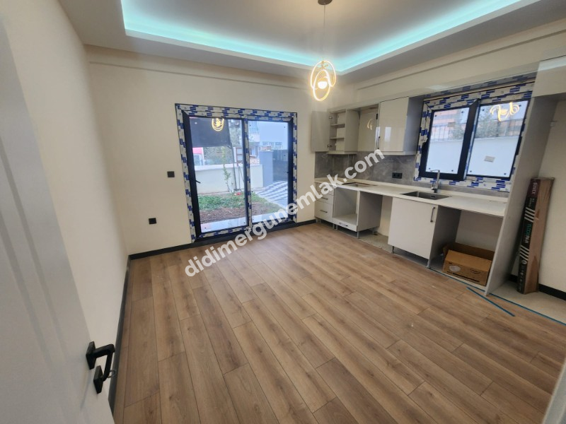 DİDİM HİSAR MAHALLESİ | MERKEZE YAKIN | MÜSTAKİL BAHÇELİ 2+1 LÜKS DAİRE  - FİYAT: 4.500.000 TL (Pazarlık Payı Vardır)