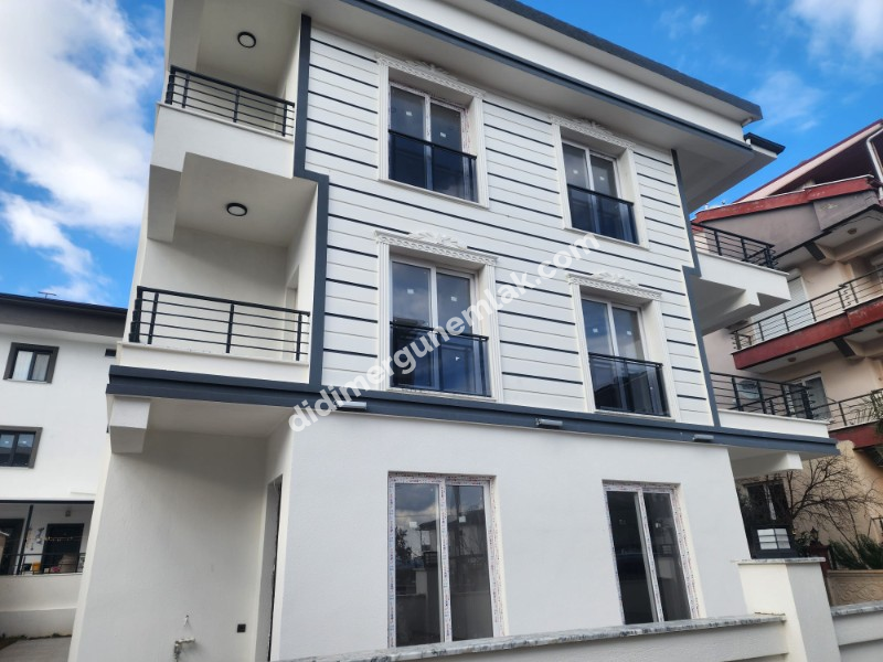 DİDİM HİSAR MAHALLESİ’NDE MÜSTAKİL BAHÇELİ, GENİŞ VERANDALI 2+1 DAİRE FİYAT: 4.100.000 TL (Pazarlık Payı Mevcuttur)