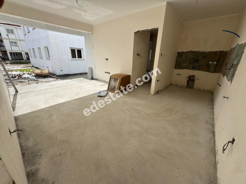 Lefkoşa Gönyeli'de TÜRK KOÇANLI SATILIK ZEMİN KAT 2+1 (ÖDEME PLANLI) SON 1 DAİRE 