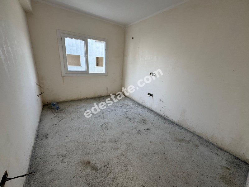 Lefkoşa Gönyeli'de TÜRK KOÇANLI SATILIK ZEMİN KAT 2+1 (ÖDEME PLANLI) SON 1 DAİRE 